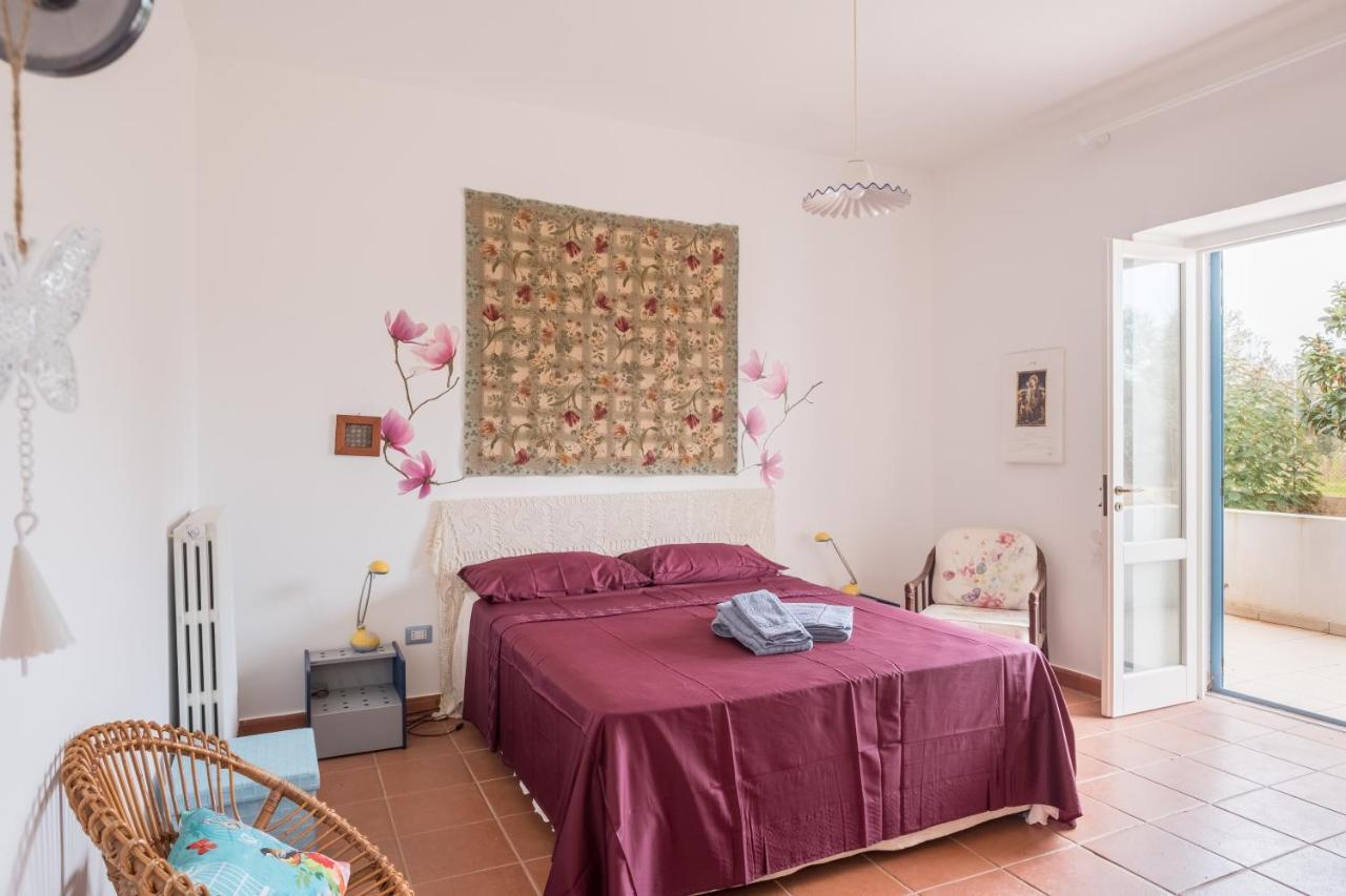 Bed and Breakfast Microborgopasca Санникола Экстерьер фото